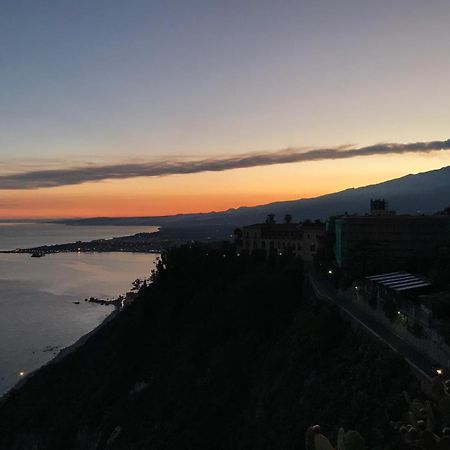 Ferienwohnung Baia dei Delfini Taormina Exterior foto