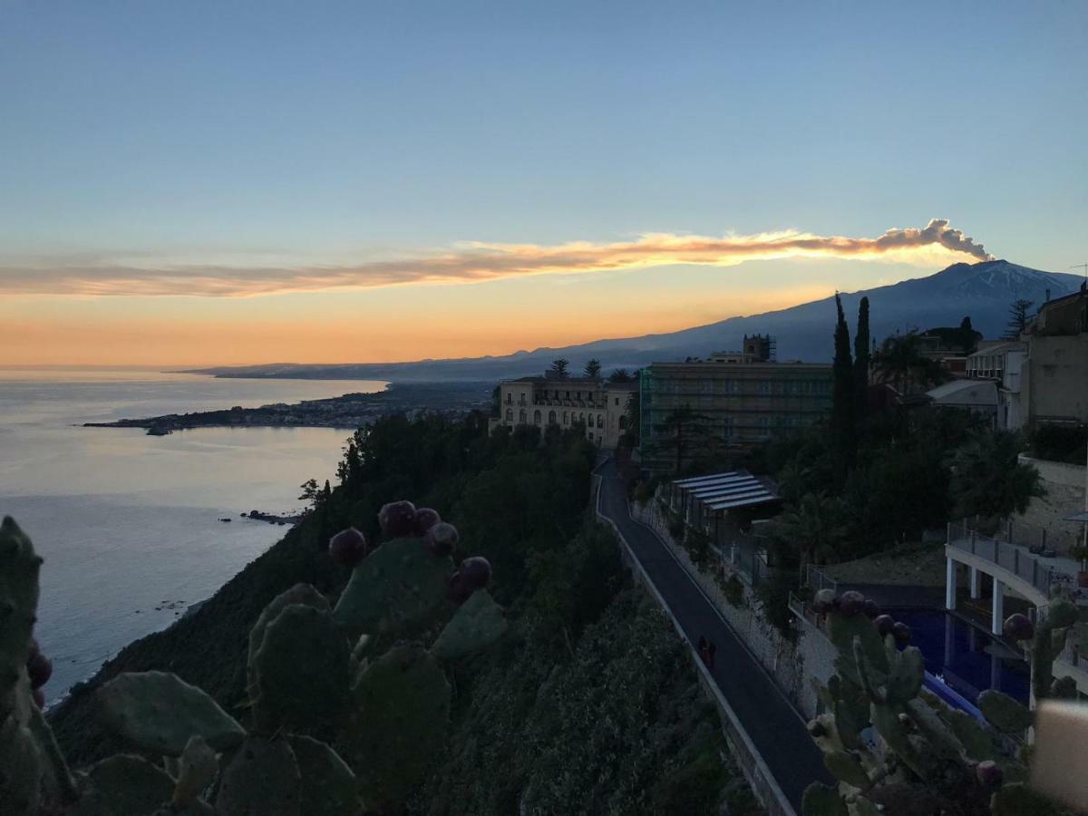 Ferienwohnung Baia dei Delfini Taormina Exterior foto