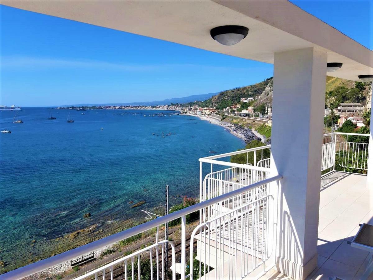 Ferienwohnung Baia dei Delfini Taormina Exterior foto